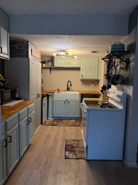 Private Room in 2Bed.1Bath