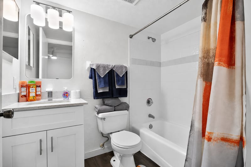 roommates in Gainesville Entire Place 4Bed.4Bath - cirtru.com