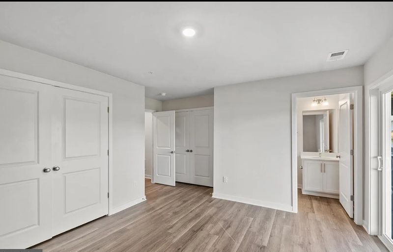 roommates in Brandywine Private Room in 4Bed.3.5Bath - cirtru.com