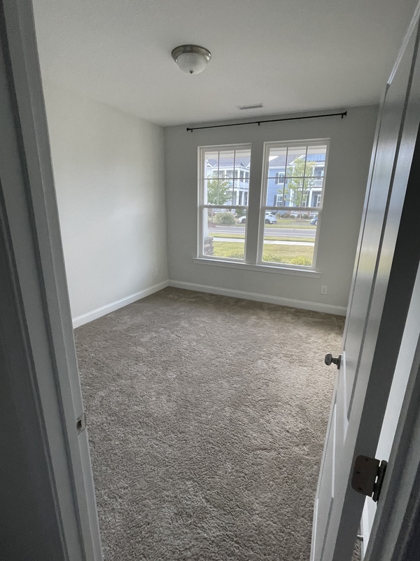 Private Room in 3Bed.3Bath