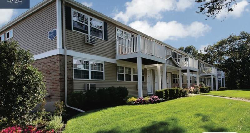 roommates in Ronkonkoma Entire Place 1Bed.1Bath-DECENT APT. - cirtru.com