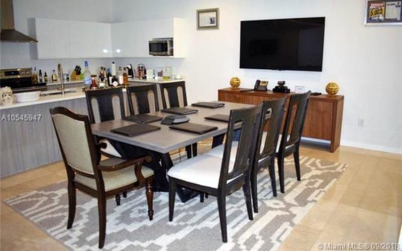 Brand-New Luxury Shared Townhouse