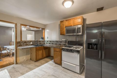 Cozy CoLiving - Urban Oasis  Affordable  Rooms! (id. 8938)