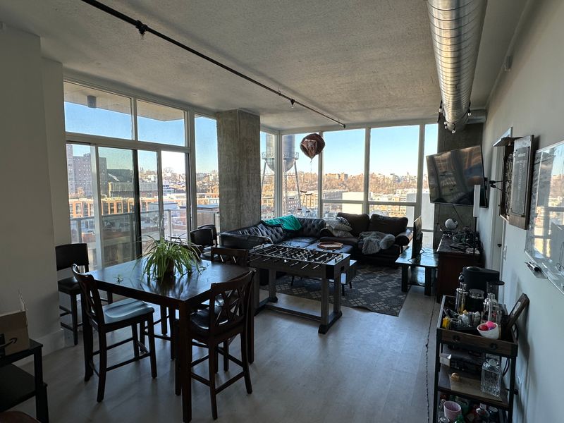 Private Room in 3Bed.3Bath