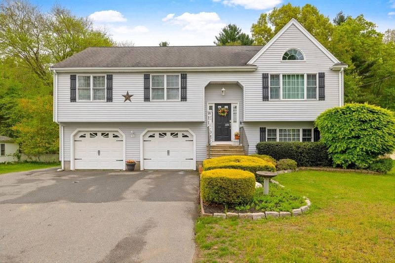 roommates in Taunton Room3Bed.1.5Bath - cirtru.com