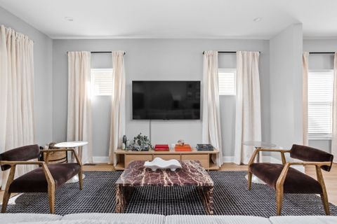 Entire Place 3Bed.2.5Bath