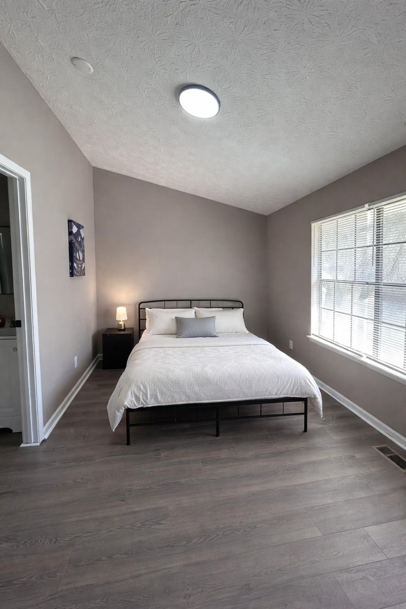 roommates in Undisclosed, Decatur, GA 30034 Newly Renovated Home in Decatur with Private Ensuite Rooms Available! (id. 30746) - cirtru.com