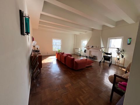 Private Room in 2Bed.1Bath