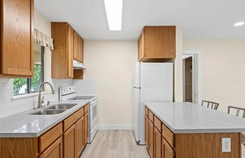 Inglewood Home (id. 47104)