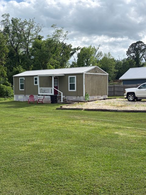 Entire Place 2Bed.1Bath