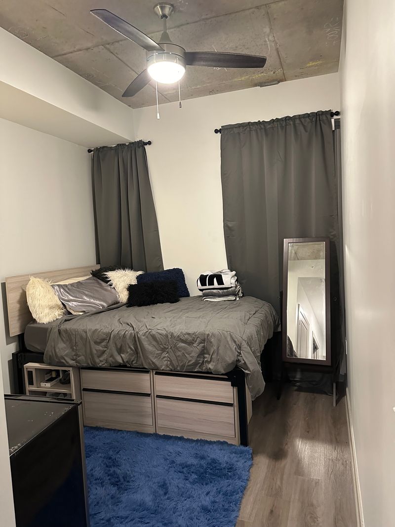 Room4Bed.4Bath