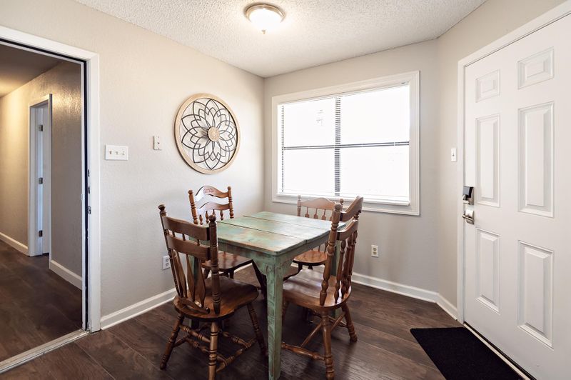 roommates in Undisclosed, Killeen, TX 76543 Newly Renovated Co-Living Home in Killeen Near Ft. Cavazos | Spacious Dining Area & TVs in Every Room – Affordable & Comfortable Living! (id. 11542) - cirtru.com