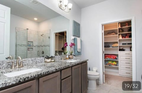 Entire Place 4Bed.3Bath