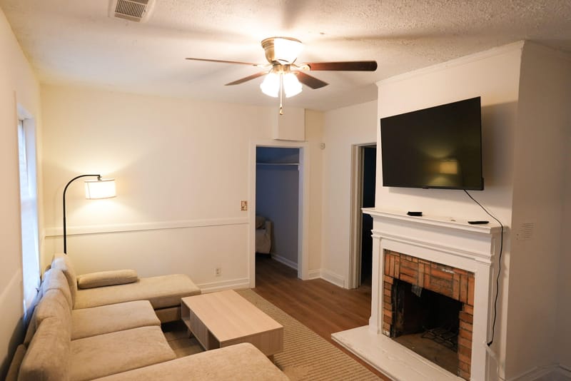 Newly Renovated Grove Park Home | Private King Suite (id. 39618)