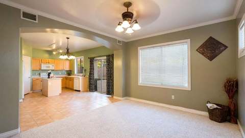 Private Room in 3Bed.2Bath