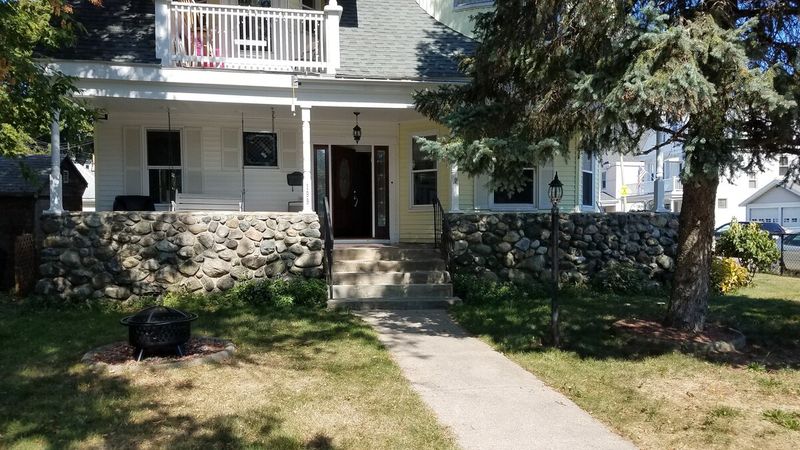 roommates in Brighton Entire Place 4Bed.2Bath - cirtru.com
