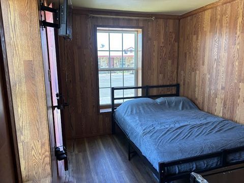 The Mint Motel #25 (id. 22887)