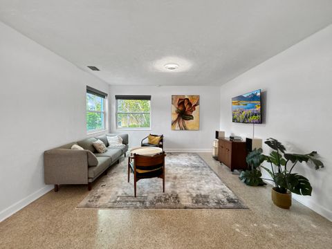 Entire Place 3Bed.1Bath