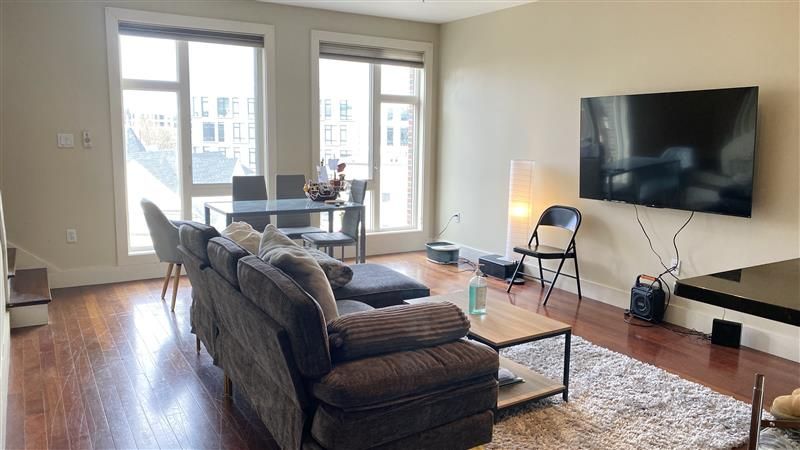 Private Room in 2Bed.1.5Bath