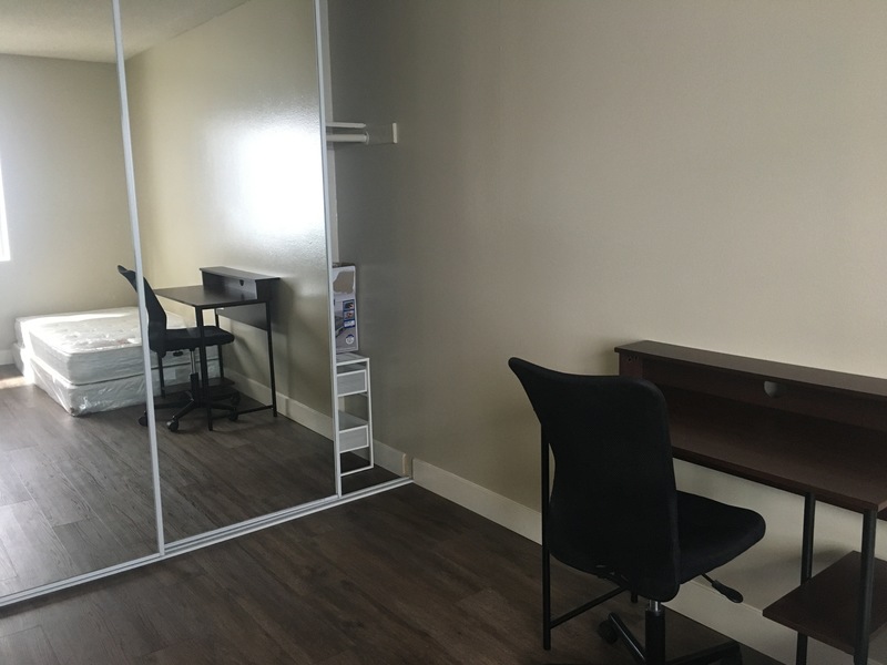 Shared Room in 2Bed.1Bath