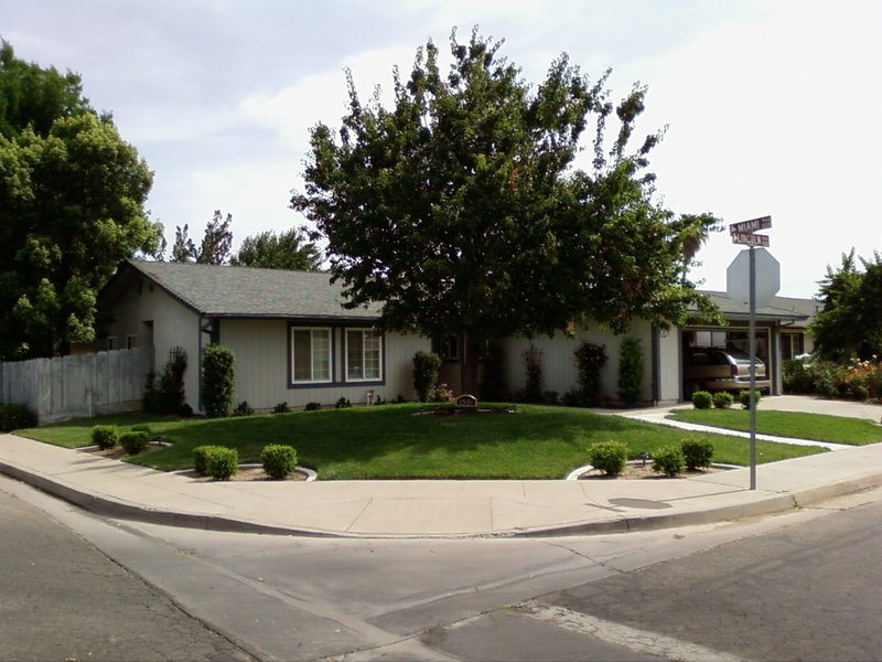 roommates in Clovis Room2Bed.2Bath - cirtru.com