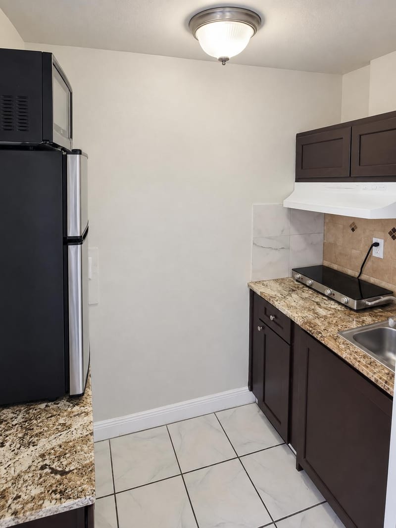 roommates in Undisclosed, Tampa, FL 33615 Your Own Private Studio (id. 43857) - cirtru.com