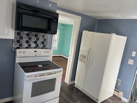 roommates in Vernon 3Bed.1Bath apartment - cirtru.com