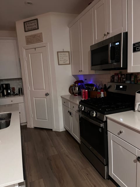 roommates in Princeton Room4Bed.2Bath - cirtru.com