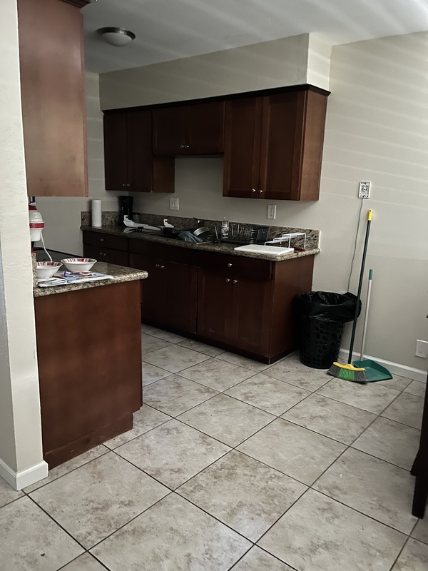 roommates in El Cajon Private Room in 2Bed.1Bath - cirtru.com