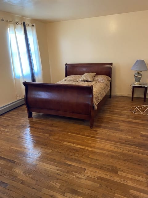 roommates in New York City Private Room in 1Bed.1Bath - cirtru.com