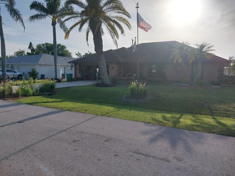 roommates in Cape Coral Private Room in 3Bed.2Bath - cirtru.com