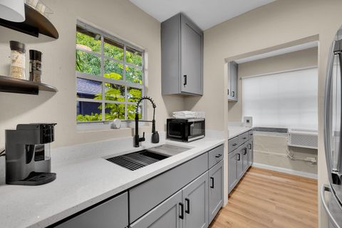 roommates in Undisclosed, Miami, FL 33127 Live in Miami....Buena Vista (id. 16784) - cirtru.com