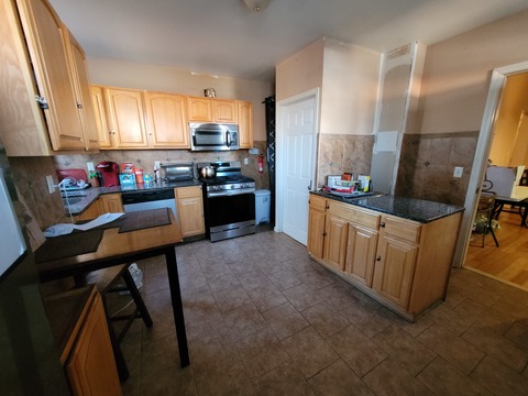 roommates in Newark Private Room in 2Bed.2Bath - cirtru.com