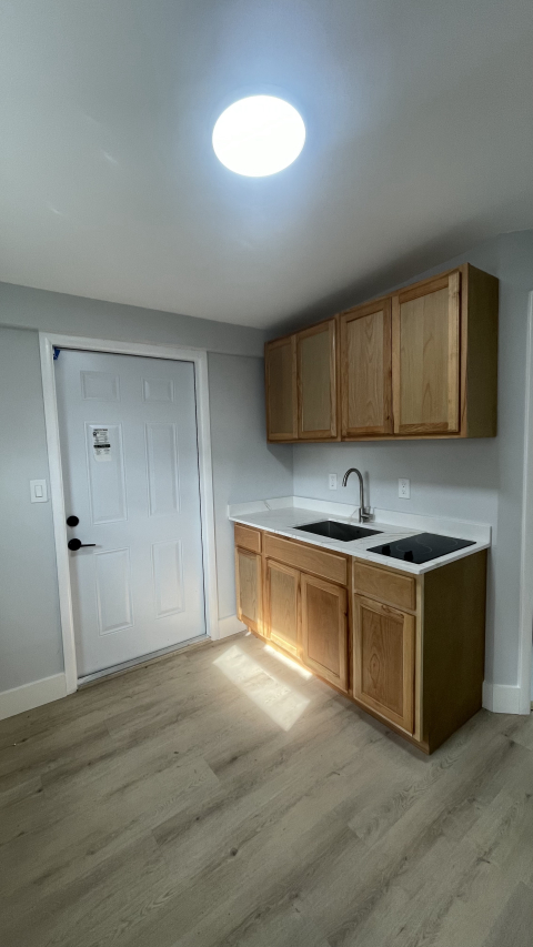 Private Room in 1Bed.1Bath