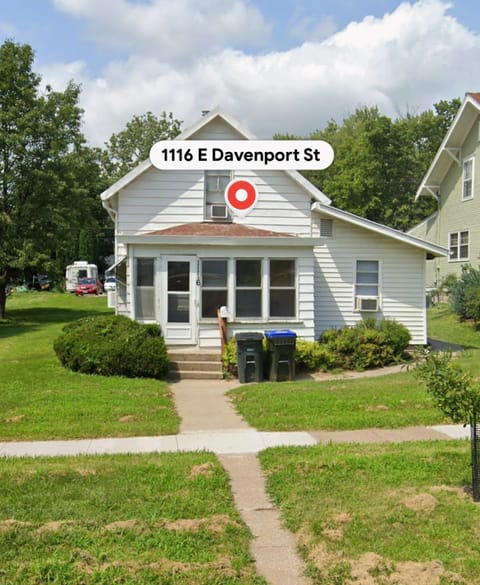 Private Room in 3Bed.1Bath