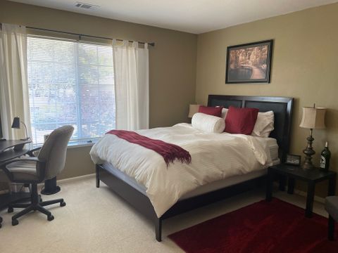 Room4Bed.2.5Bath