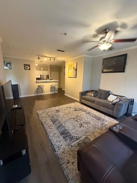 Live in Downtown Atlanta Apartment (id. 42134)