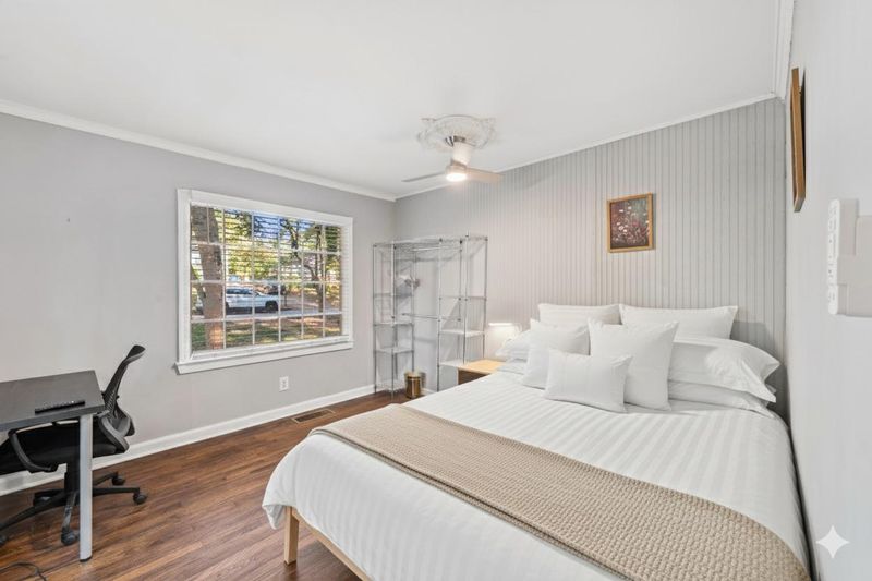 Best Value , MARTA, Fiber Wi-Fi, TVs, desks, & outdoor space! (id. 19402)