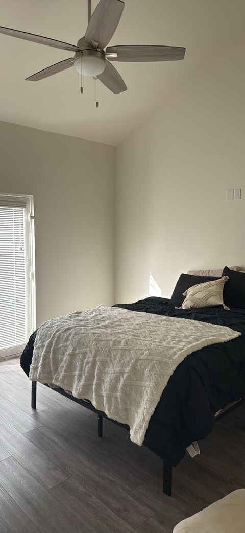 Private Room in 2Bed.2Bath