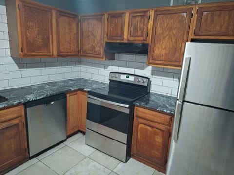 Live in Riverway Estates/Bruton Terrace 4 bedroom 2.5 bath home. (id. 19300)