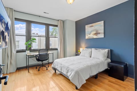 Furnished CoLiving in North Philly  |  1 Week FREE After 6 Months  Smart TV •  Fast Wi‑Fi (id. 16831)