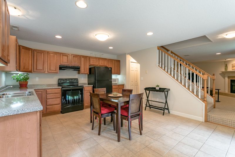 roommates in Fletcher Entire Place 1Bed.1Bath - cirtru.com