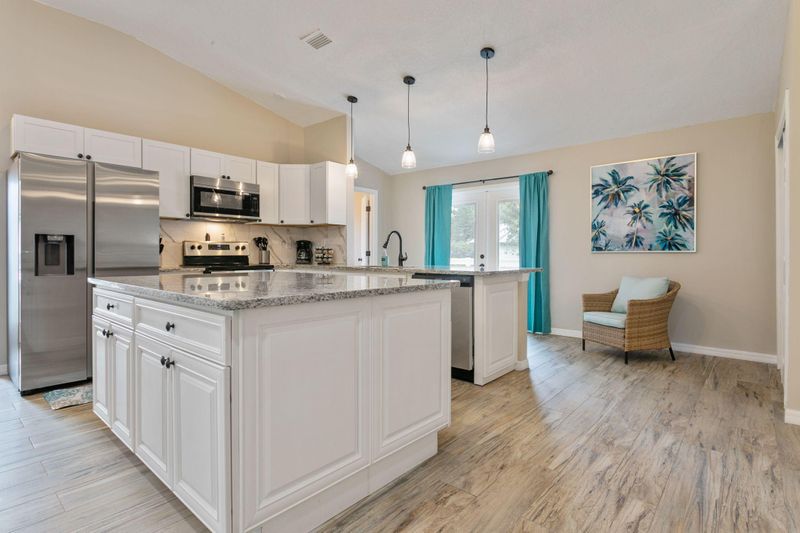 roommates in Undisclosed, Fernandina Beach, FL 32034 $0 Move-In Fee!  Affordable, Updated Rooms in Beautiful Amelia Island (id. 22115) - cirtru.com