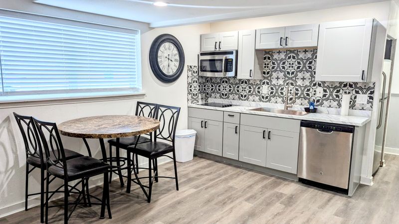 roommates in Denver Room5Bed.2Bath - cirtru.com