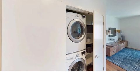 Private Room in 1Bed.1Bath