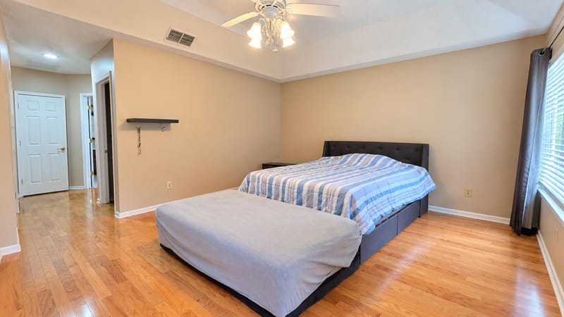 Fort Caroline Shores Home (id. 43812)
