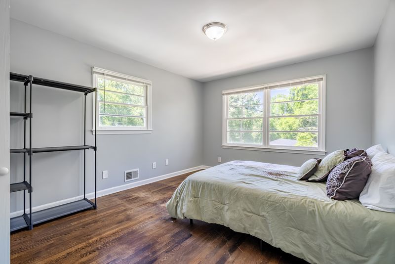 Comfortable & high-quality Decatur House with Backyard (id. 3246)