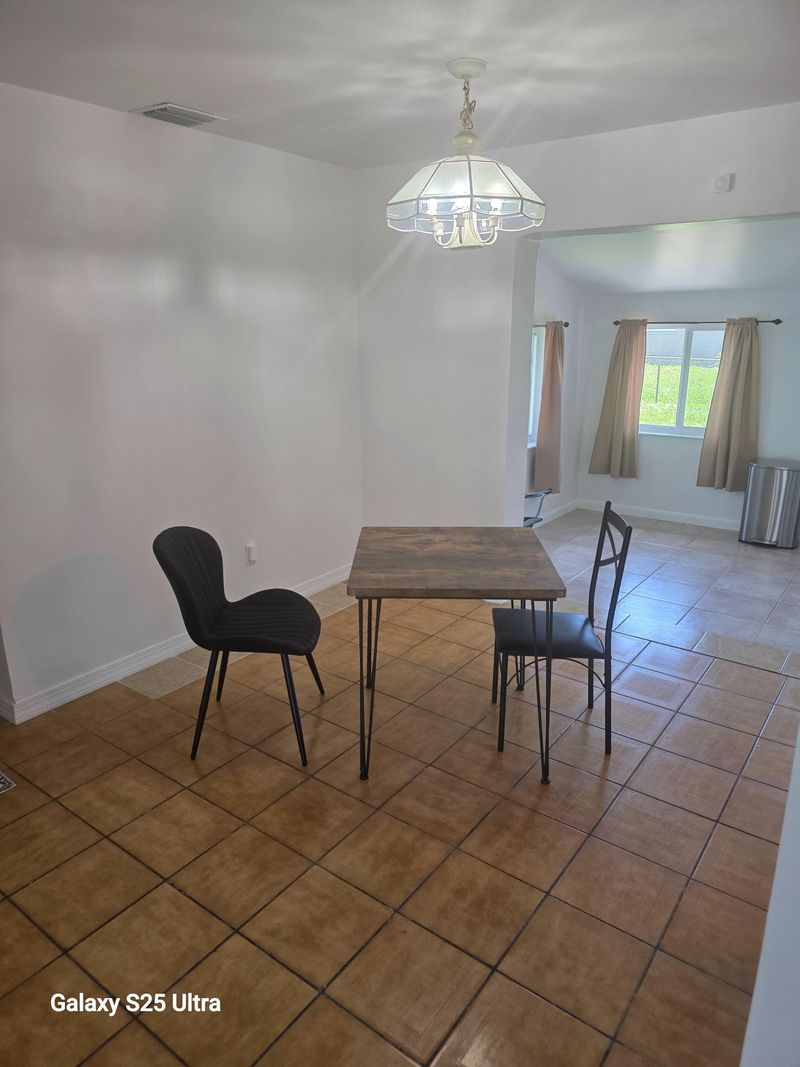 roommates in Undisclosed, Lauderhill, FL 33311 Lauderhill Home (id. 15668) - cirtru.com
