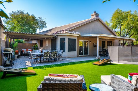 Entire Place 4Bed.2Bath