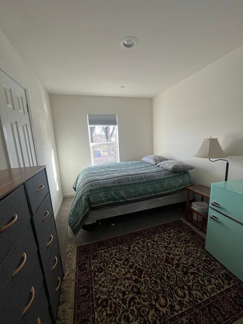 Private Room in 3Bed.1.5Bath